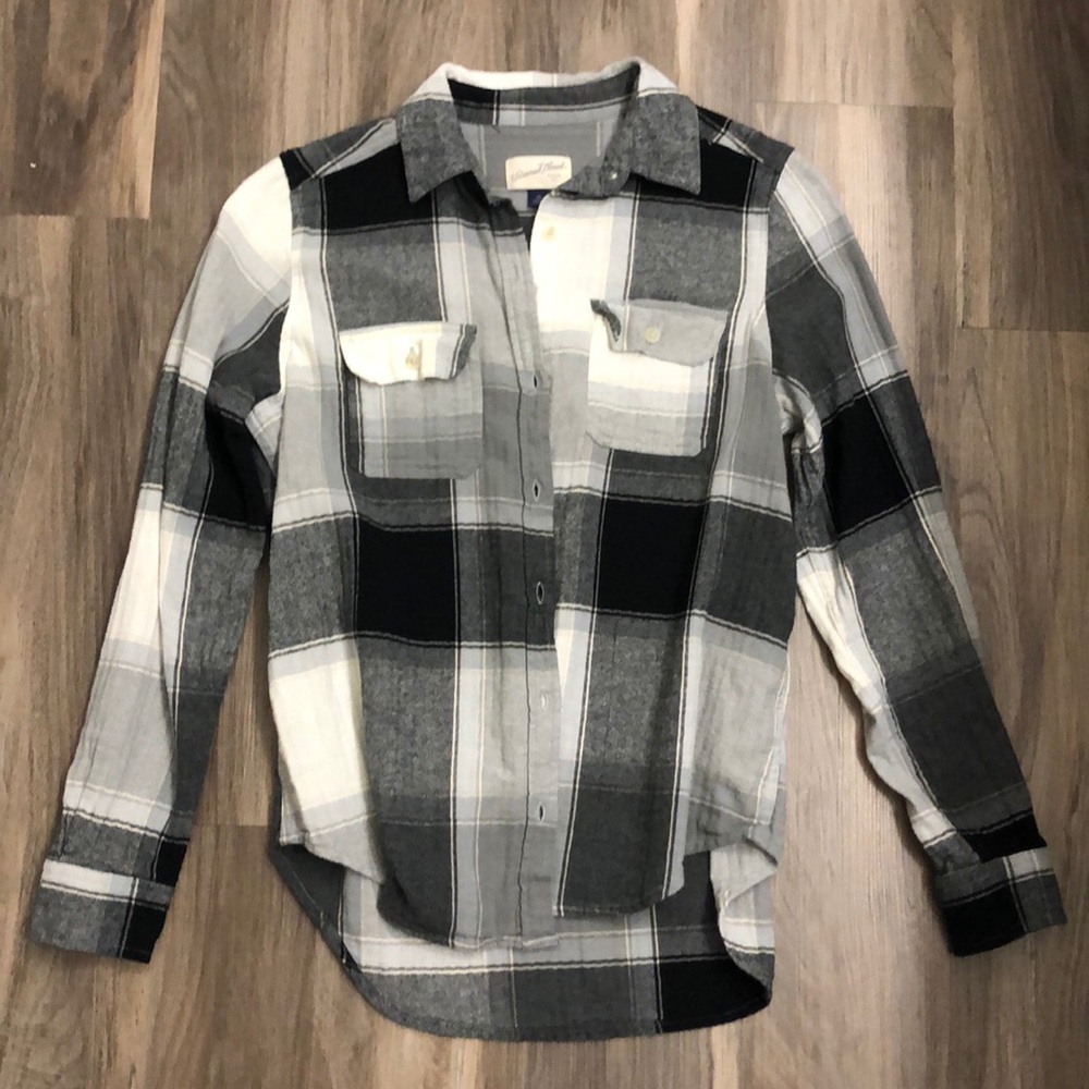 Nwot Universal Threads Flannel Button Down - image 1